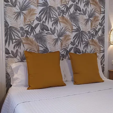 Sherryflat Caballeros - Parking Apartment