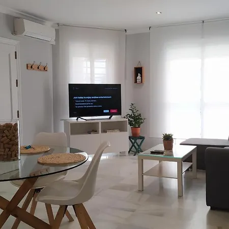 Sherryflat Caballeros - Parking Apartment