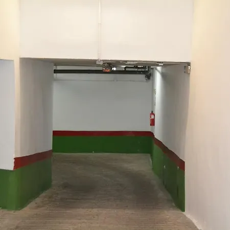 Apartment Sherryflat Caballeros - Parking